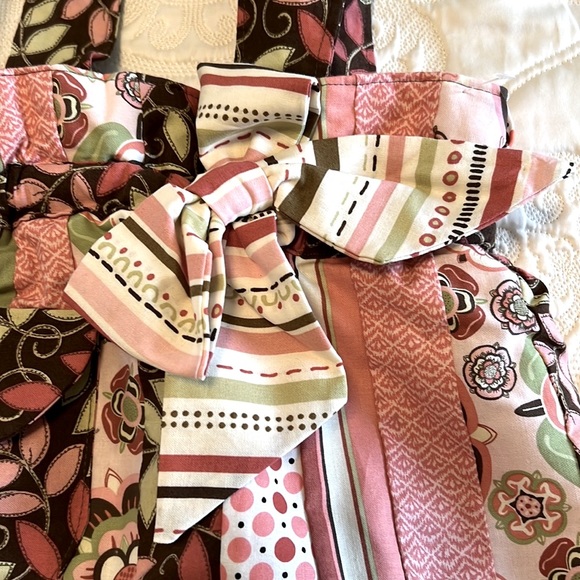 NWOT Patchwork Handbag with Tie Closure - Picture 3 of 10